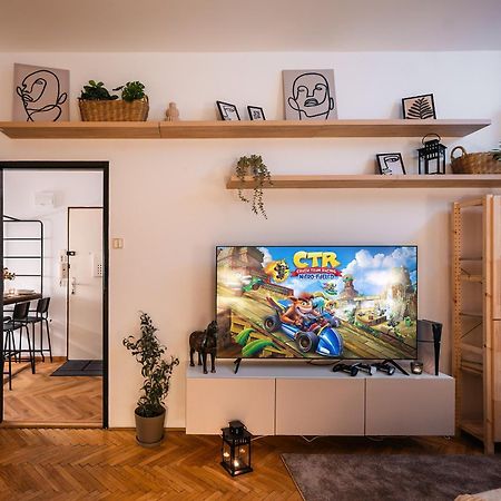 2Br 1,5Bath Chic City Suite Near Wenceslas Square Praga Esterno foto