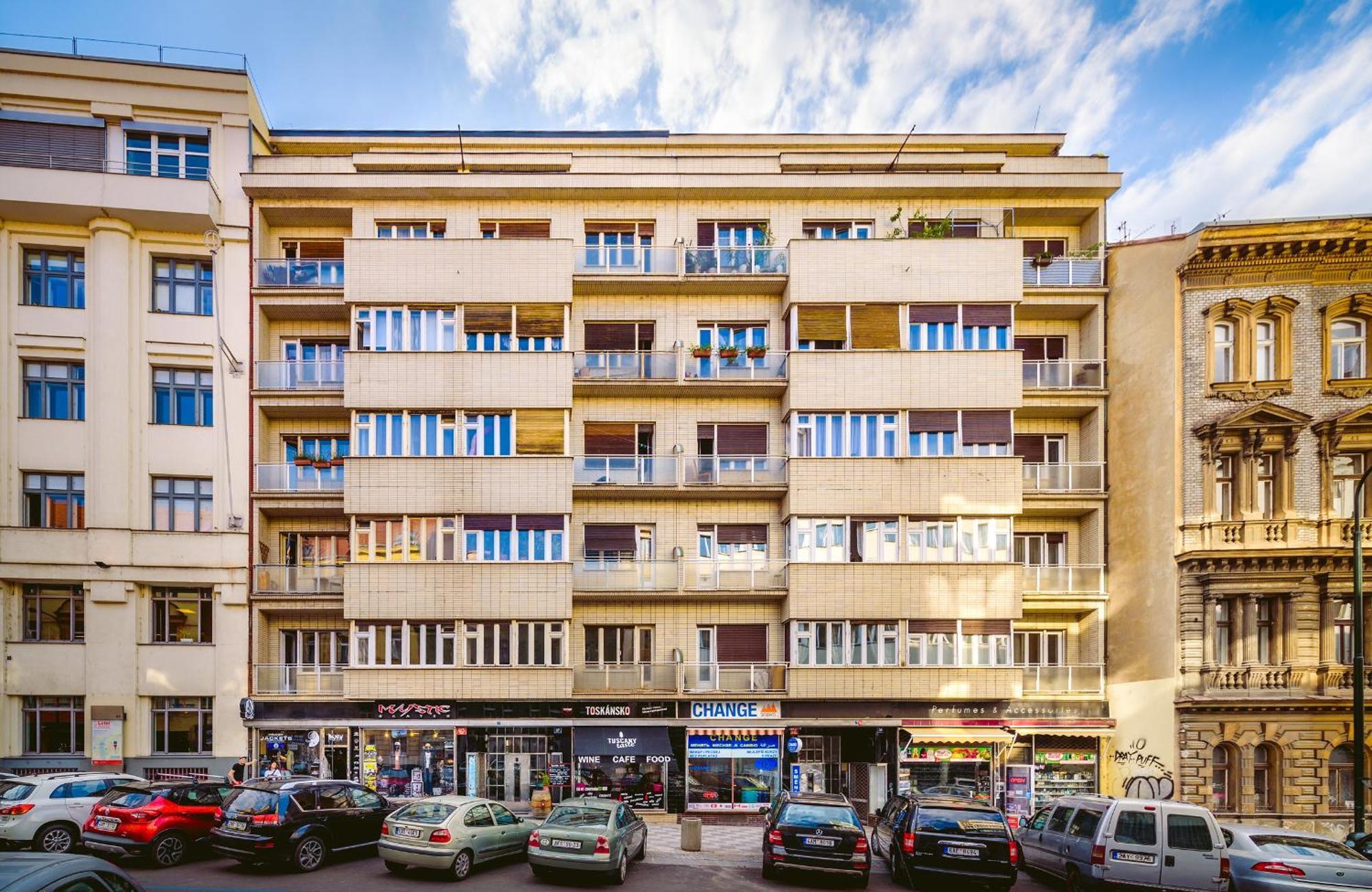 2Br 1,5Bath Chic City Suite Near Wenceslas Square Praga Esterno foto